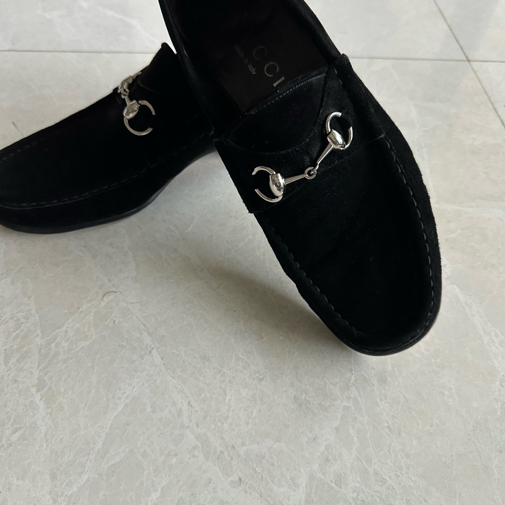 Gucci men’s black suede loafers